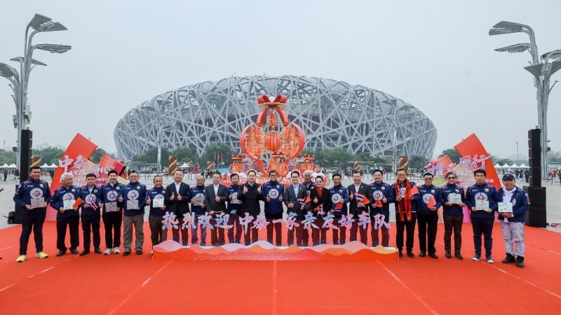 天丝集团红牛品牌助力“中泰建交50周年友谊之旅”车队顺利抵京