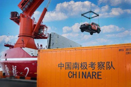 生而硬核！冠军座驾坦克300出征南极，直面-50℃极寒挑战