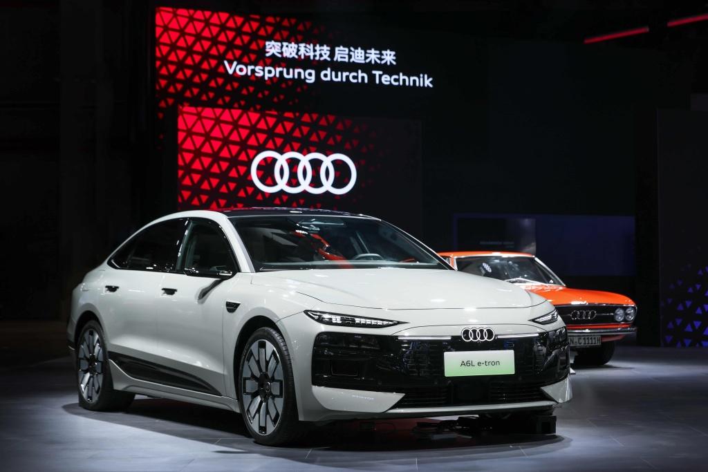 深耕中国创未来：大众汽车集团携战略转型成果亮相2025进博会