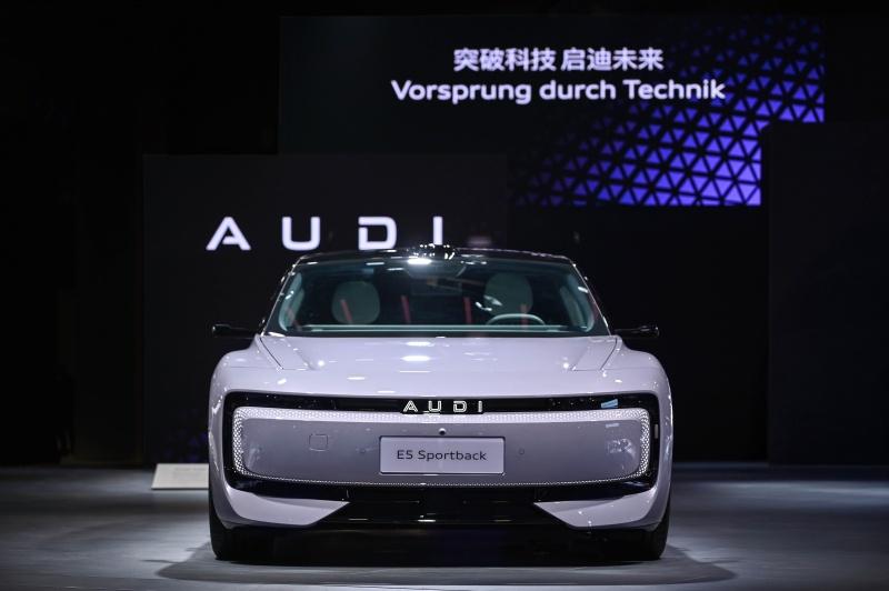 奥迪 E5 Sportback进博会首秀 “美美与共”诠释豪华电动新境