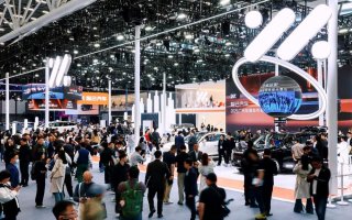 2025广州车展，智己LS9开启全国交付，智己LS6 66度电池新增产线