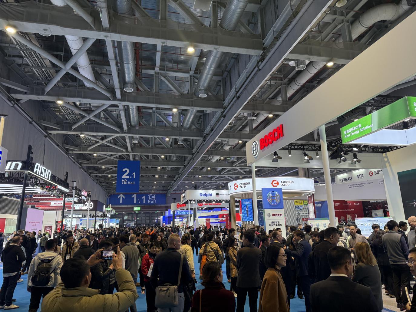 2025年Automechanika Shanghai盛大开幕 7,465家参展商创历届之最