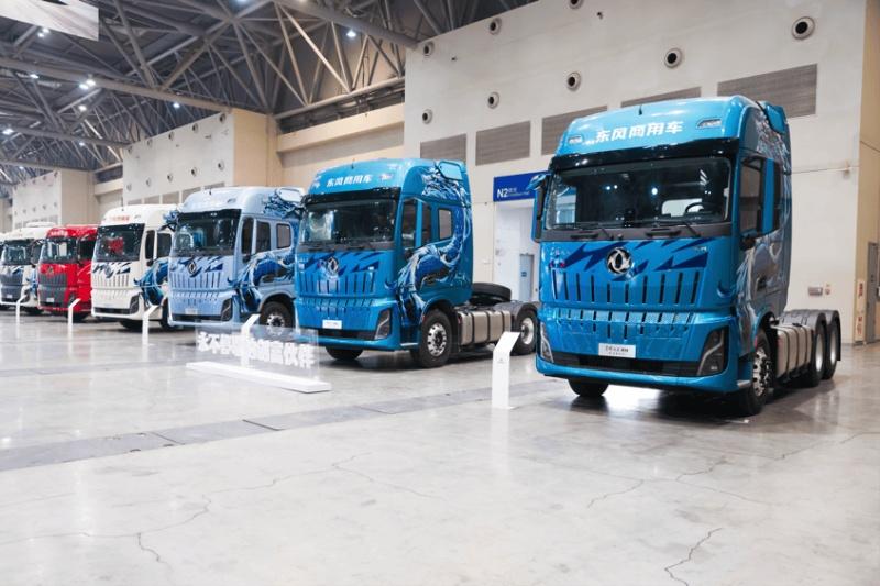 东风商用车2026年目标17.6万辆!准备啥新品?
