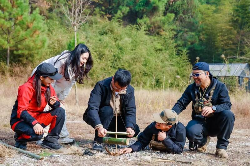 挑战自然，更敬畏自然：长城炮荒野体验营的安全坚守与责任表达