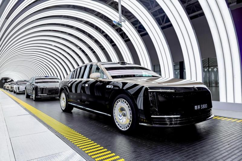 解码尊界S800万台里程碑：从体系破局到圈层共鸣的制胜之道