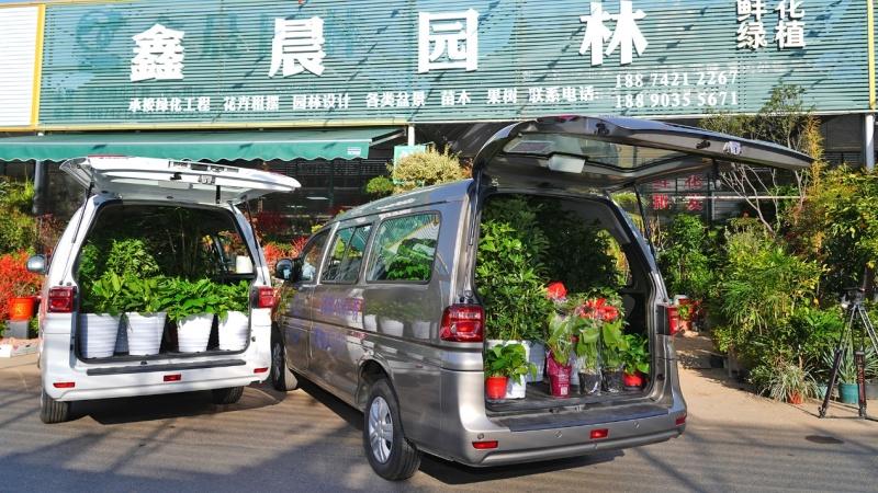 花香飘满全城，菱智新能源让鲜花速递直送不再昂贵