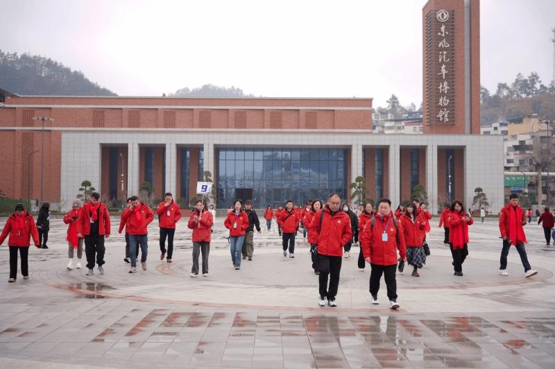 十年归故里 天龙哥俱乐部2026年客户盛典开启东风文化之旅！