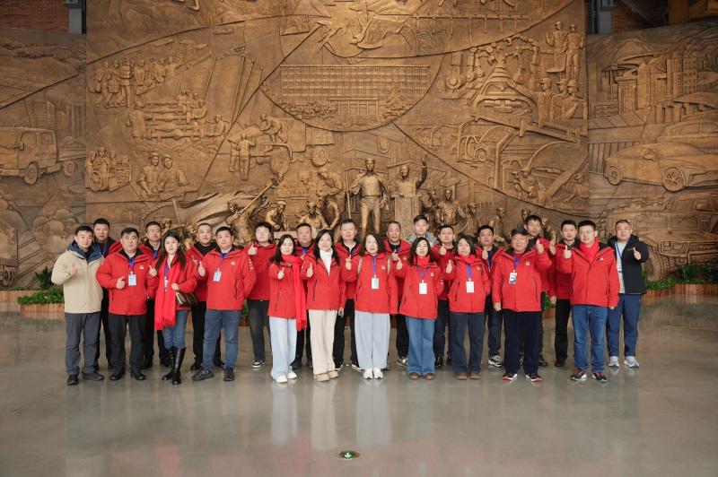 十年归故里 天龙哥俱乐部2026年客户盛典开启东风文化之旅！