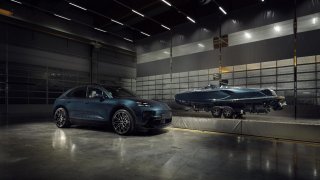 保时捷Macan Turbo Concept Lago概念车随新款运动艇亮相