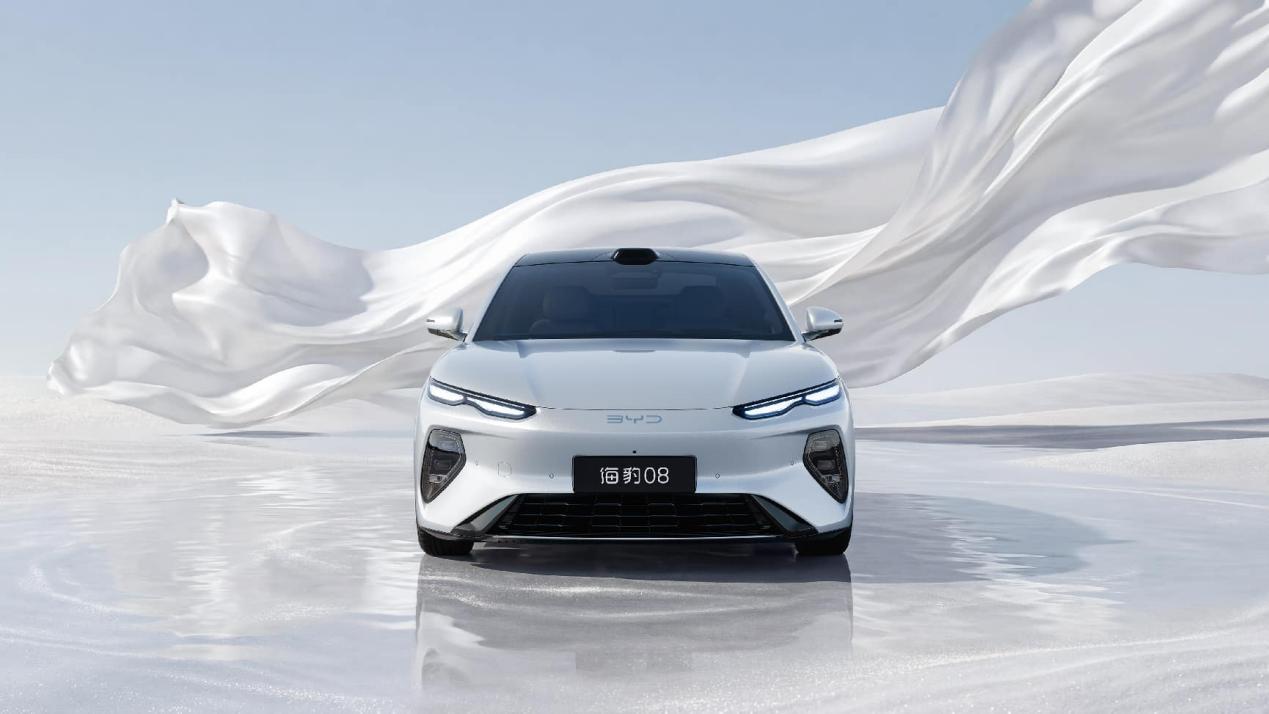 迈入闪充时代！2026款海狮06EV、海豹07EV、海豹08王炸678正式登陆蓉城