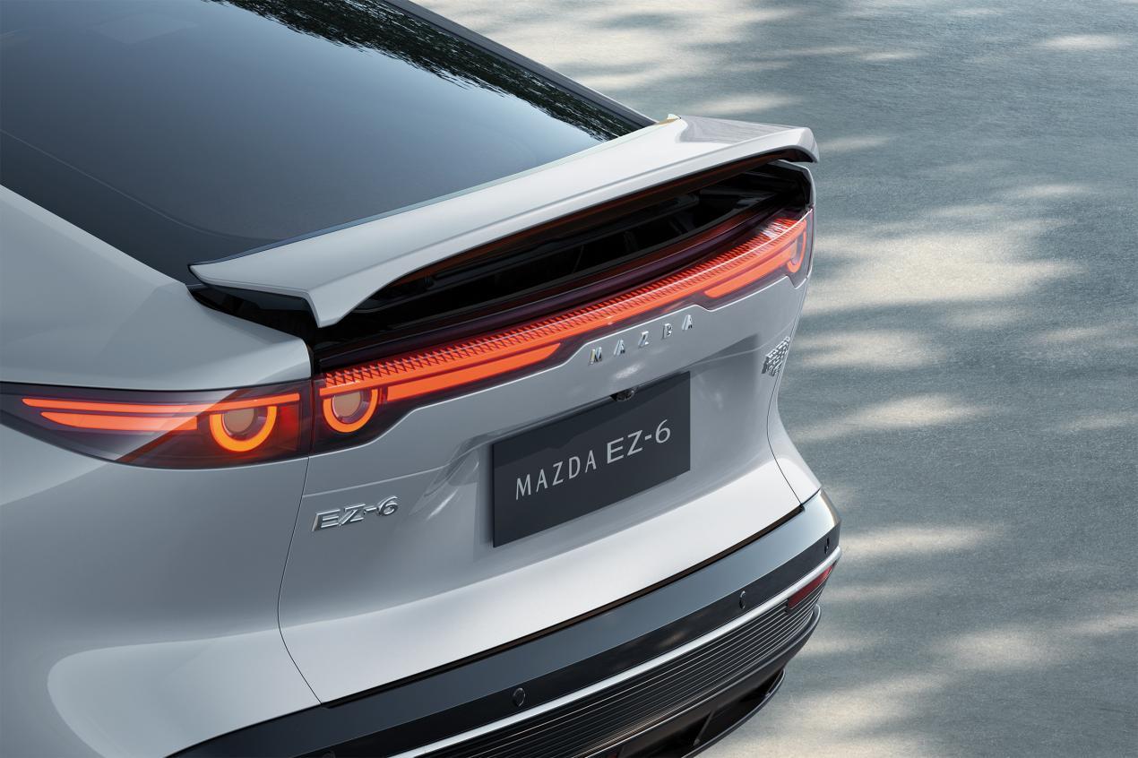 MAZDA EZ-6荣膺2026世界年度设计车大奖