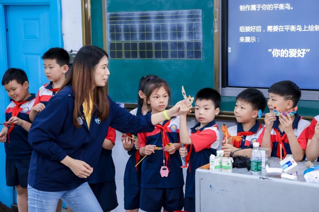 上汽大众“繁星计划”希望小学公益行动走进湖南益阳