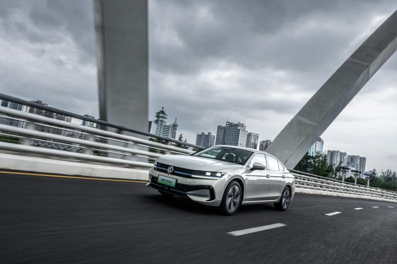 16.99万元起，一汽-大众迈腾PHEV、探岳L PHEV重磅上市