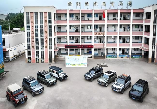 真正的豪华凭什么穿越周期?捷豹路虎有三件“非卖品”